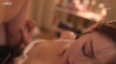 【中文字幕】人妻自宅按摩沙龙：被丑陋的色情隔壁邻居的绝伦肉棒不断抽插，被连续多次抽插。